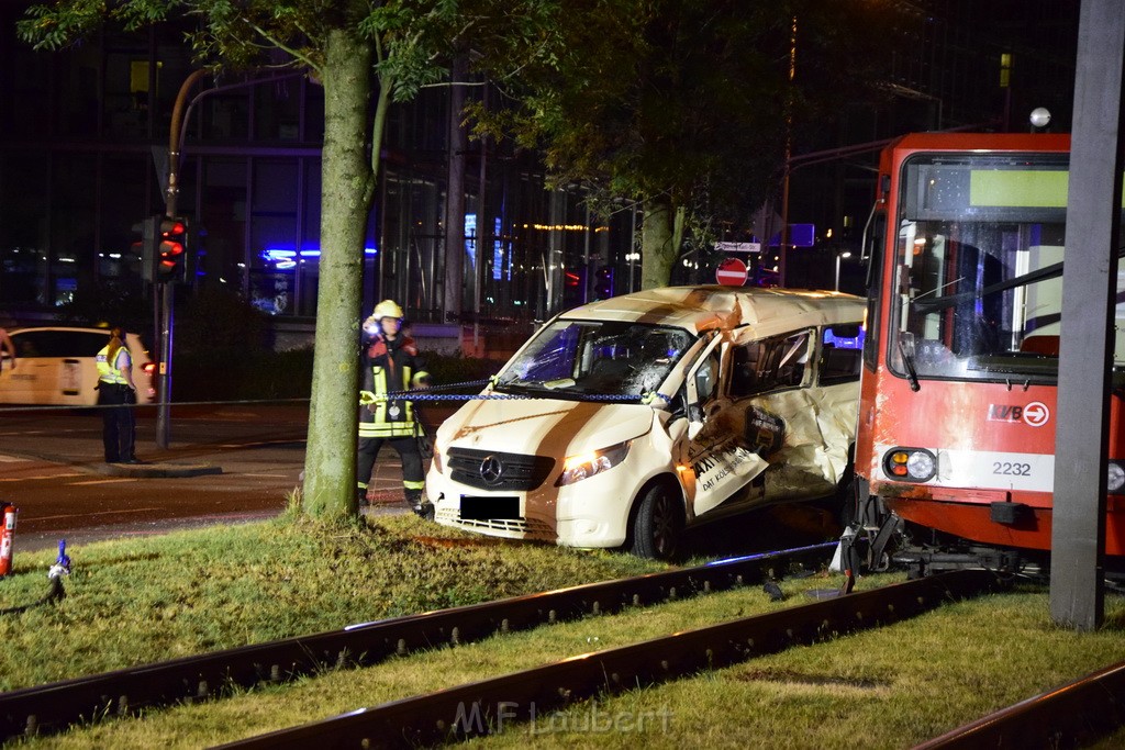 VU PKW Strab Koeln Niehl Amsterdamerstr Friedrich Karlstr P164.JPG - Miklos Laubert